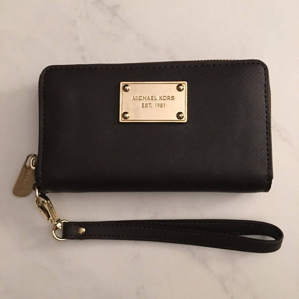Michael Kors Zipper Zip Wristlet Wallet Brown